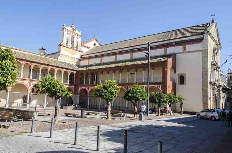 Córdoba 206 - iglesia y claustro de San Francisco.jpg